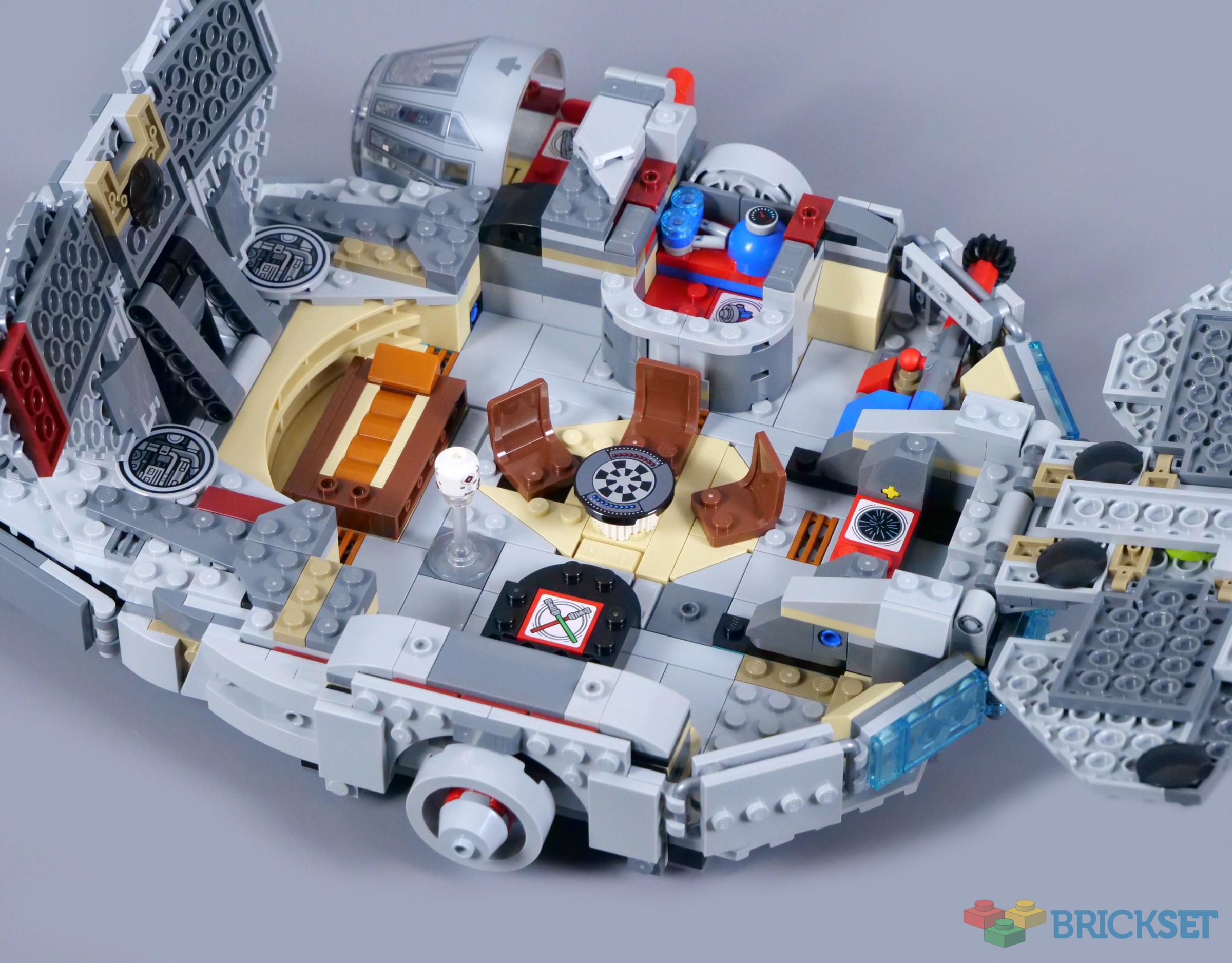 LEGO Star Wars 75426 Millennium Falcon review | Brickset